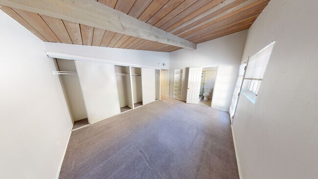Building Photo - 4BD/2BA House w/ Covered Patio & Pool! (Le...