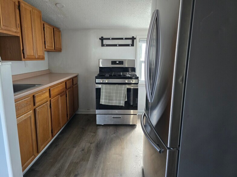 Kitchen - 69 Post Pl