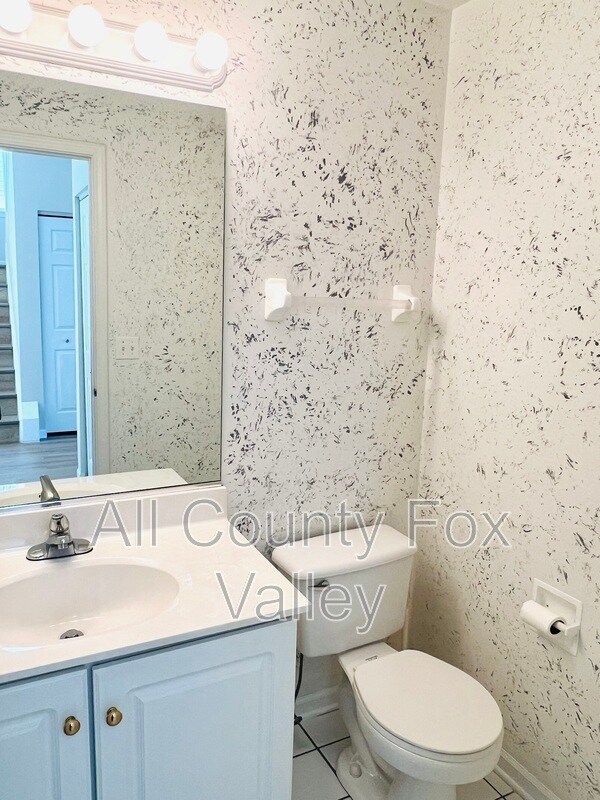 Building Photo - 2842 Cedar Glade Dr