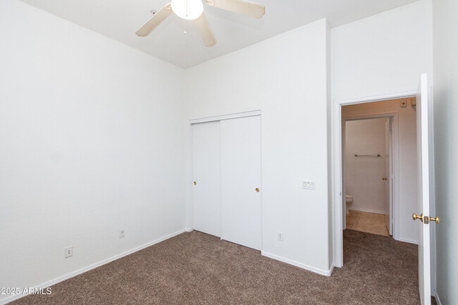 Building Photo - 1225 N 36th St