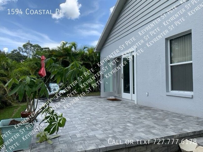 Building Photo - 1594 Coastal Pl