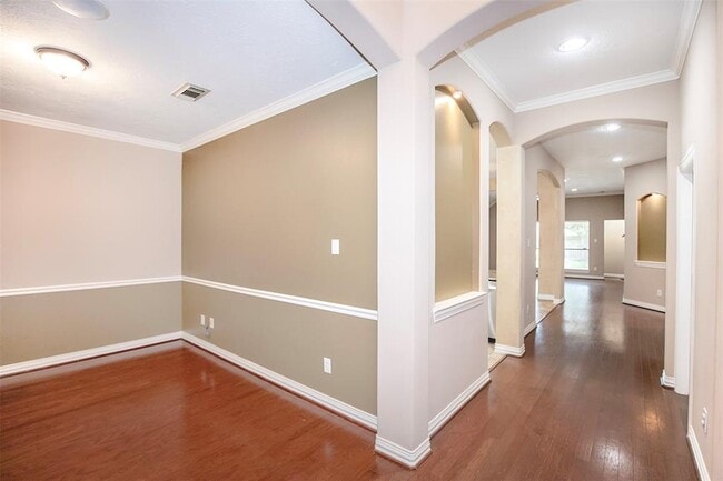 Building Photo - 2747 Villa Bella Ct