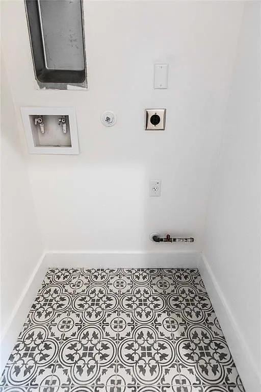 Building Photo - 409 W 35th St
