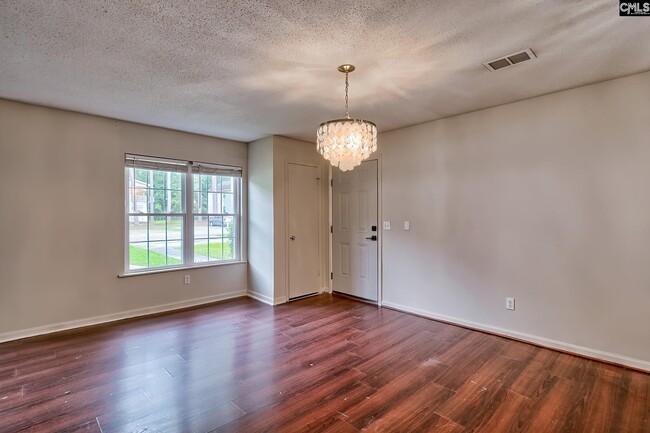 Building Photo - 45 Battery Walk Ct