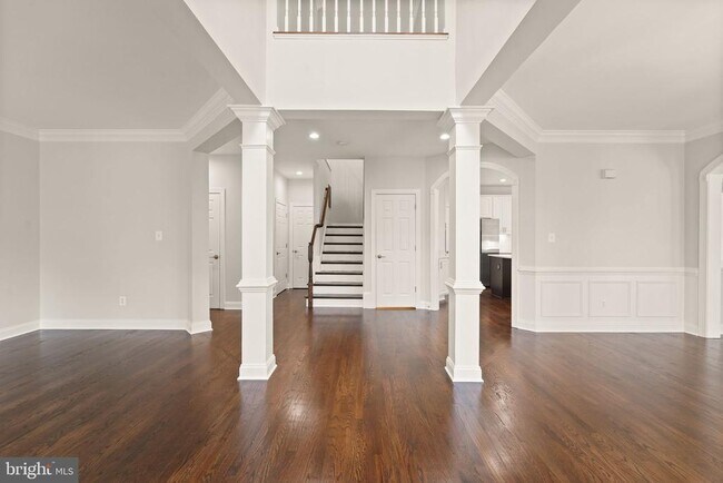 Building Photo - 43620 Merchant Mill Terrace