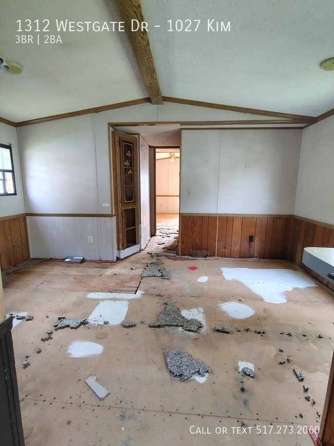 Building Photo - 1312 Westgate Dr