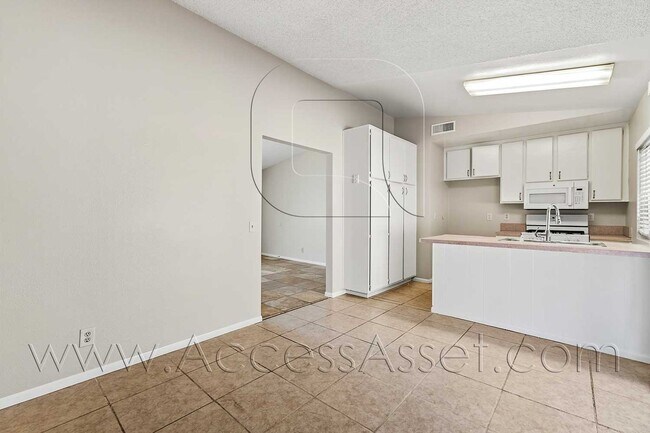 Building Photo - Charming 3 Bed/2 Bath Single-Story Home In Desirable Temecula Location!