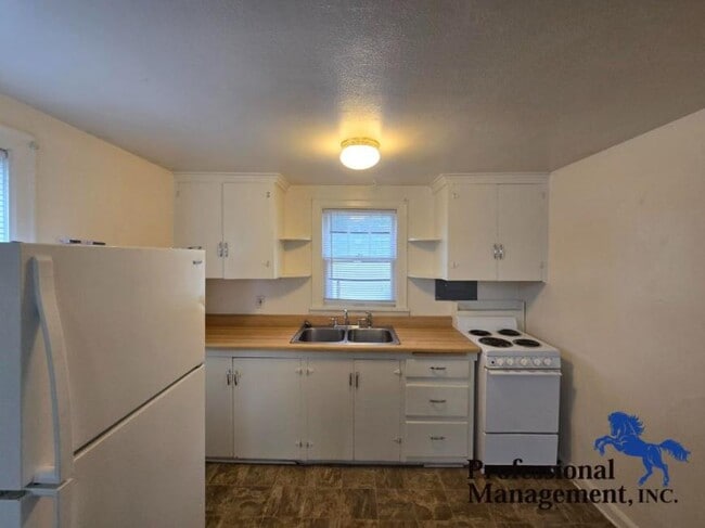 Building Photo - 1 bedroom in Billings MT 59101