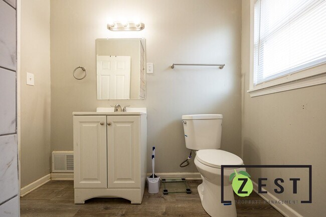 Building Photo - OPEN HOUSE- 3/5! 3PM-330PM! Beautiful 3 Bedroom Home!!!