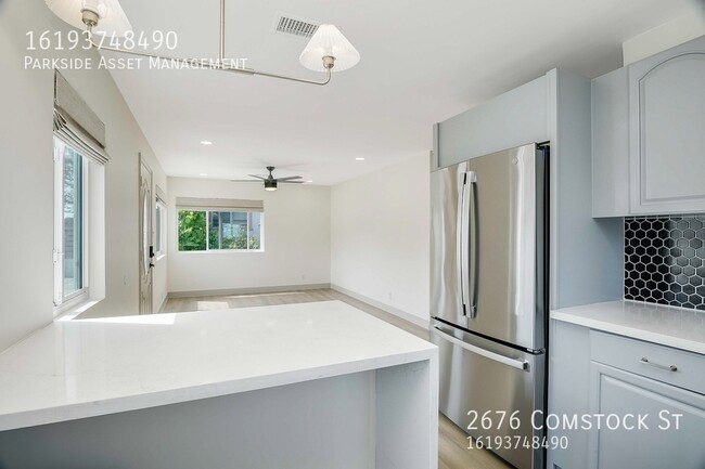 Building Photo - 2676 Comstock St