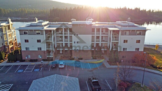 Building Photo - 355 W Waterside Dr