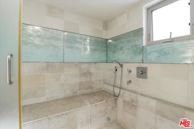 Building Photo - 109 Dudley Ave