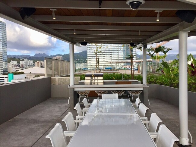 Building Photo - Kakaako: Ae'o - Studio with one Parking (E...
