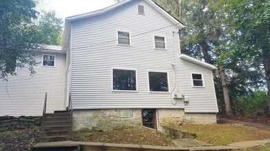 Building Photo - 329MYRTLESTR