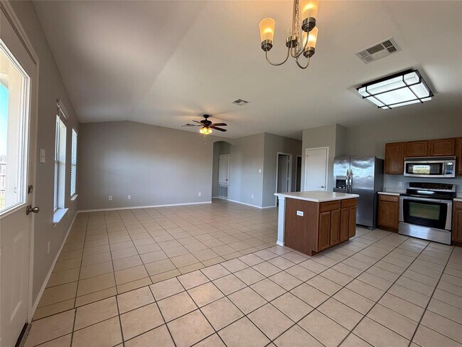 Building Photo - 313 Katherine Way