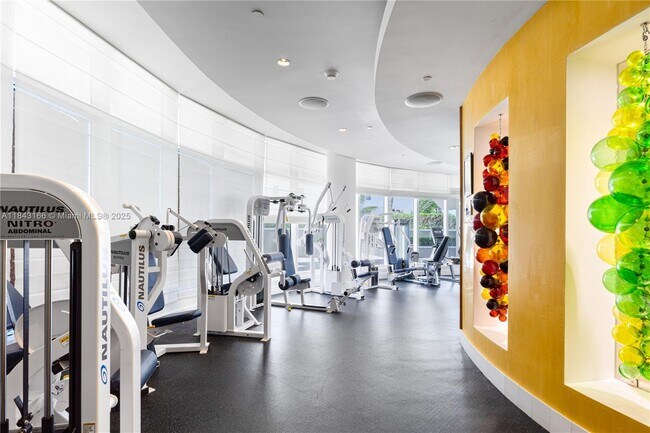 Building Photo - 3801 Collins Ave