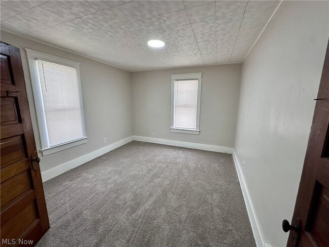 Building Photo - 2172 12th St SW