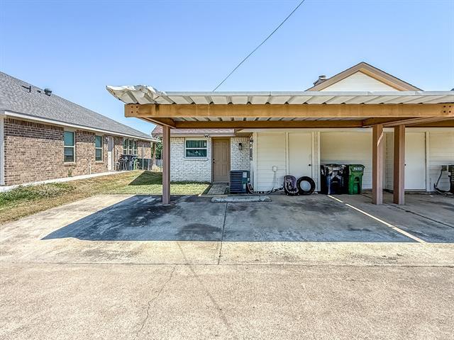Building Photo - 2734 Sherry St