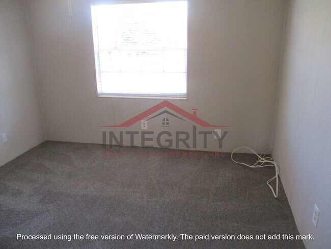 Building Photo - 3 Bed/ 2 Bath in Orange Park, FL