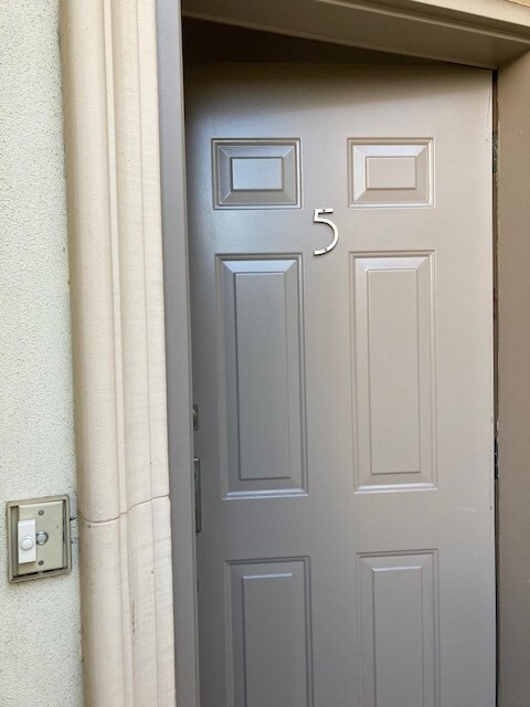 Building Photo - 1243 Franklin St