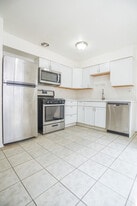 Building Photo - 1632 W Pratt Blvd