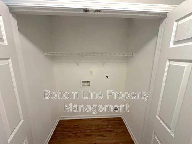 Building Photo - 1463 Hidden Stream Ct