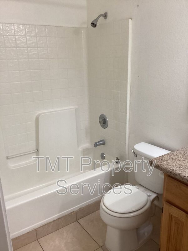 Building Photo - 8587 New Island Way