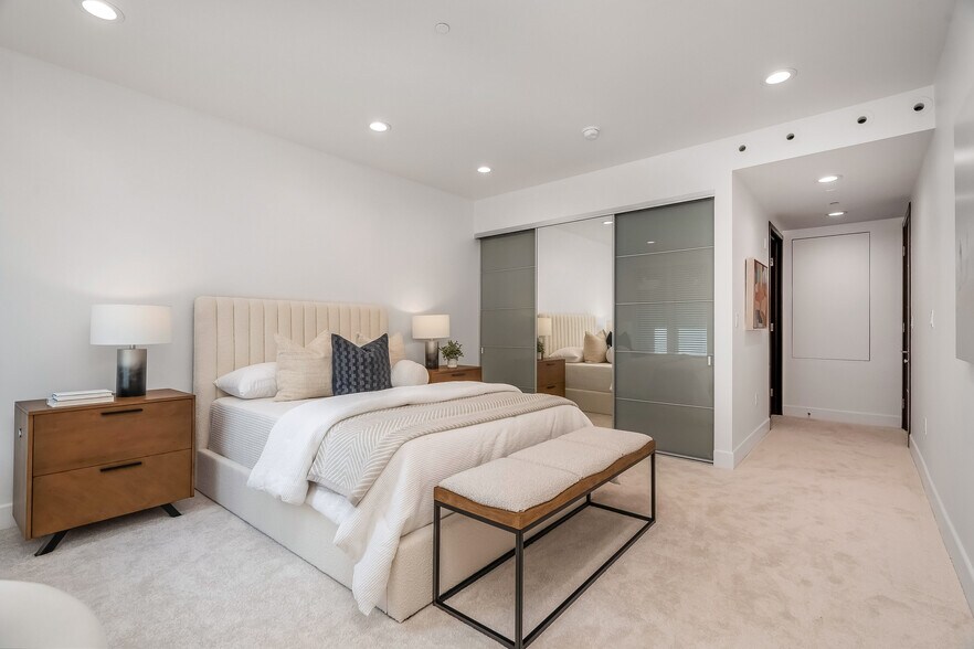 2nd Bedroom - 1318 Roxbury Dr