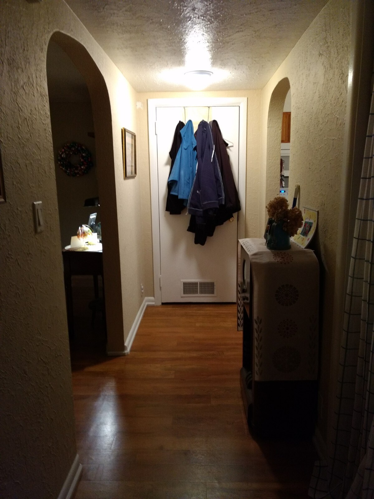 Building Photo - 350 33rd St