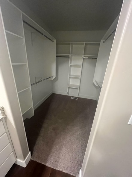 Building Photo - 2475 W 500 N