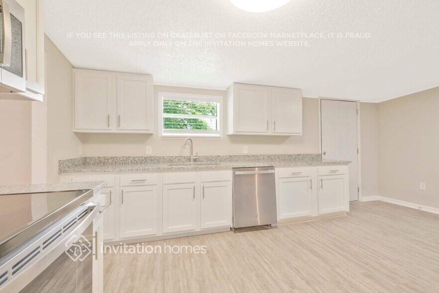 Building Photo - 5254 Shirley Ave