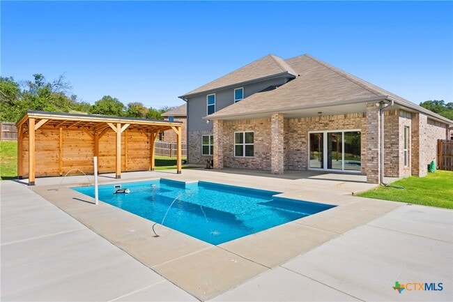 Building Photo - 1553 Justice Dr