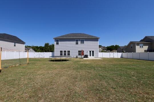 Building Photo - 3260 Matthews Dr