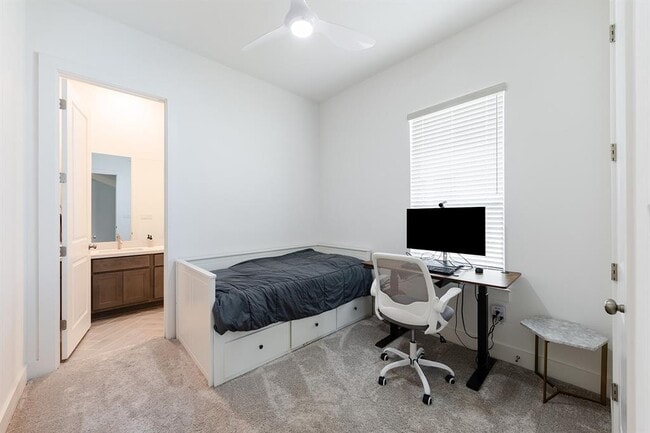 Building Photo - 2905 Canto Trce