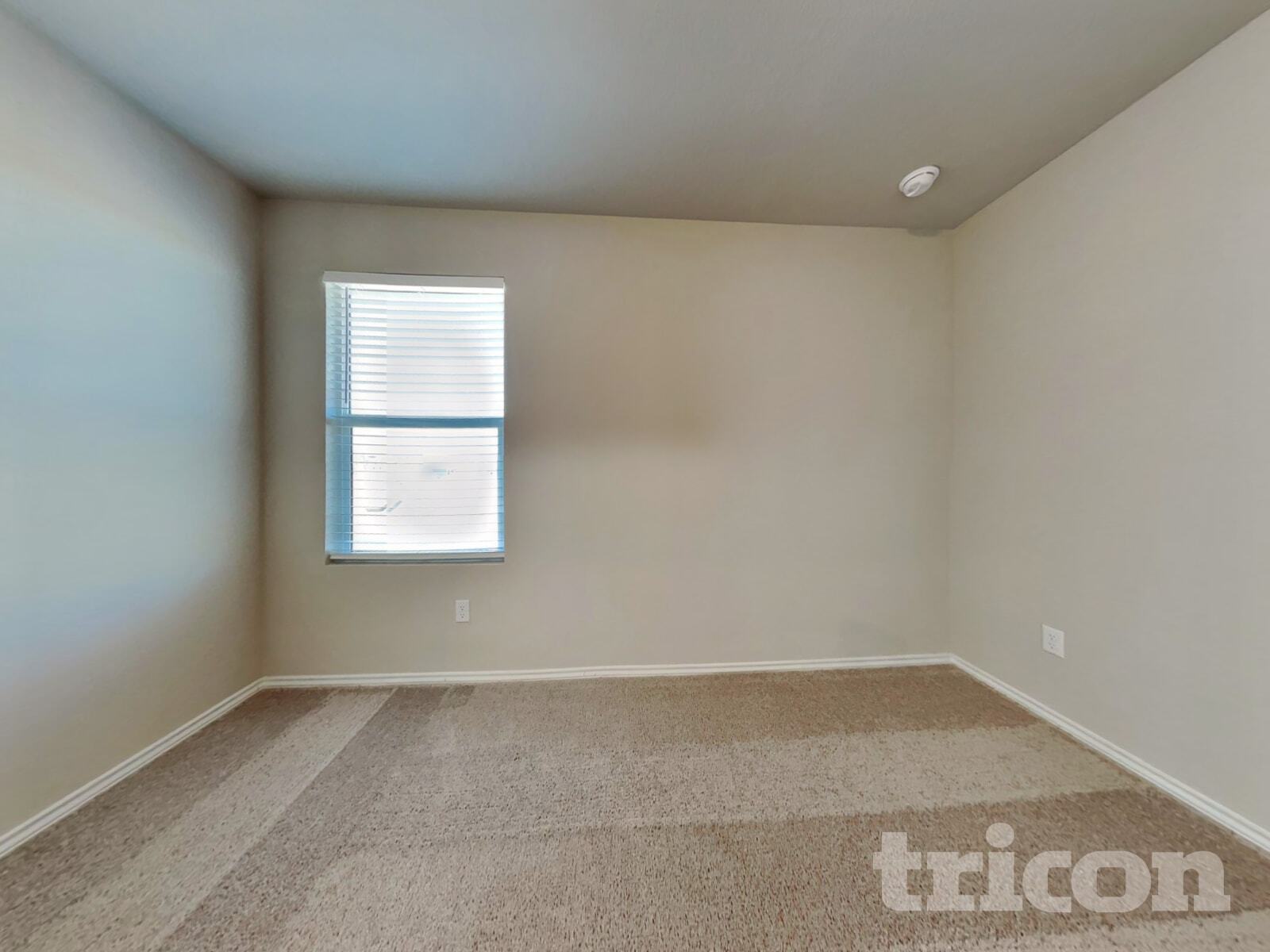 Building Photo - 5129 Sidesaddle Dr