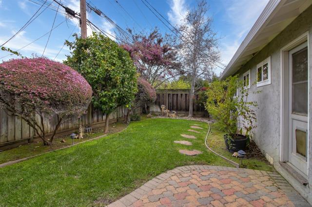 Building Photo - 1108 Topaz Ave