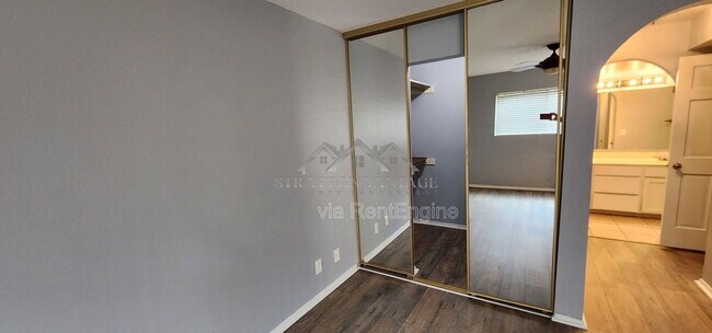 Building Photo - 3031 N Civic Center Plaza