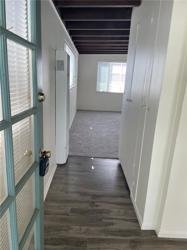 Building Photo - 31696 3rd St