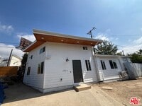 Building Photo - 2751 Mary St