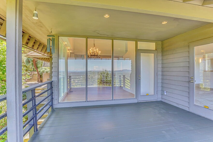 Building Photo - 17642 Upper Cherry Ln
