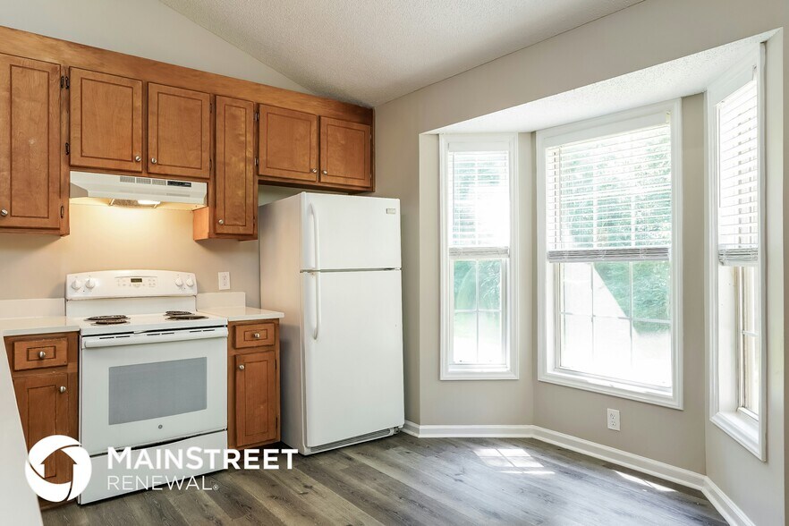 Building Photo - 1491 Smokey Mountain Dr