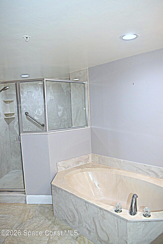 Building Photo - 801 Del Rio Way