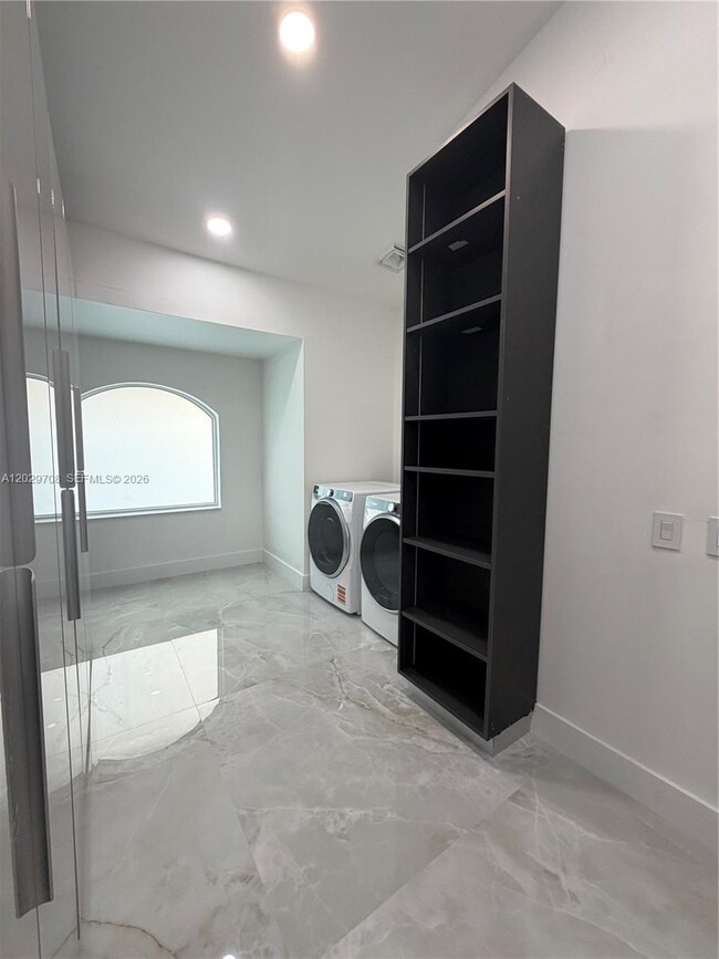 Building Photo - 4499 NW 93rd Doral Ct