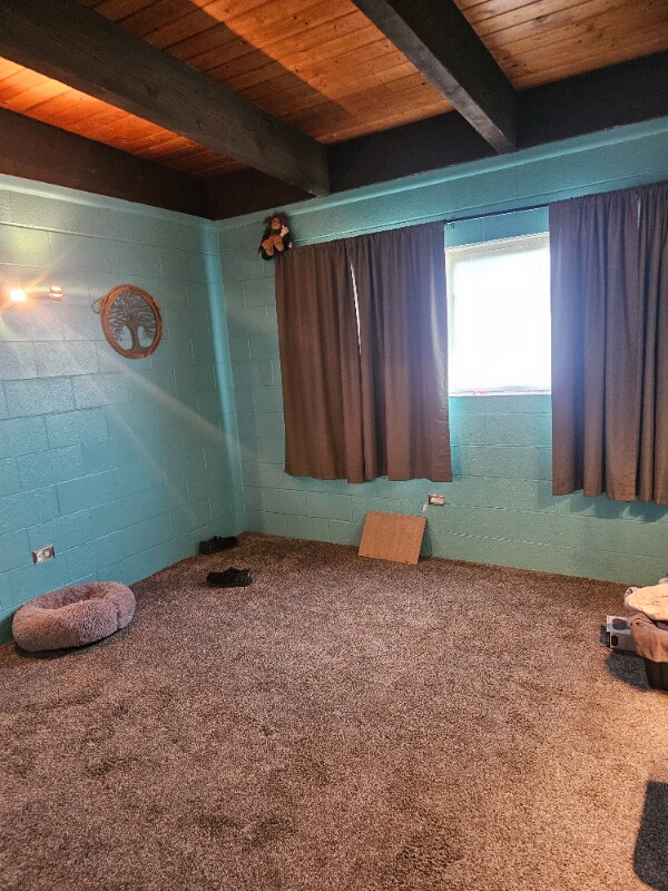 Building Photo - 1650 Jean St