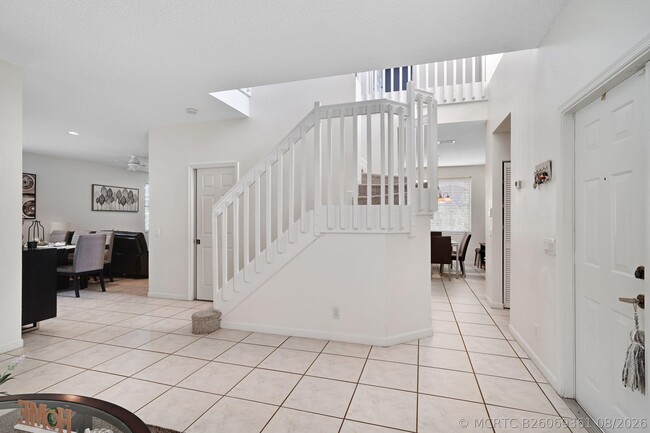 Building Photo - 1457 Banyan Way