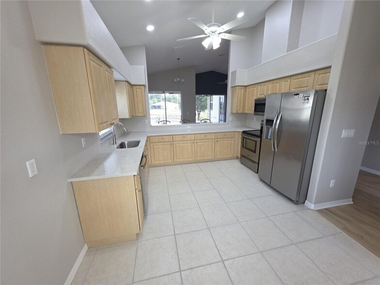 Building Photo - 9257 Bonnie Cove Dr