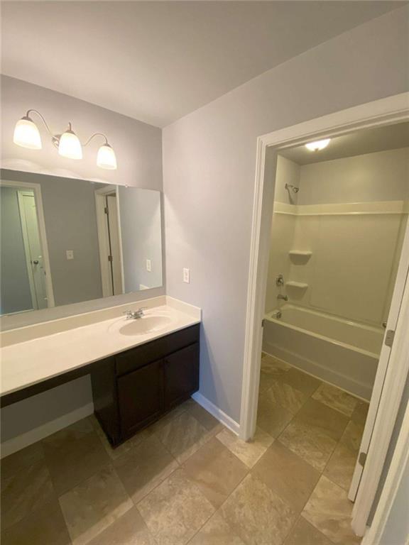 Building Photo - 5224 Cantbury Way