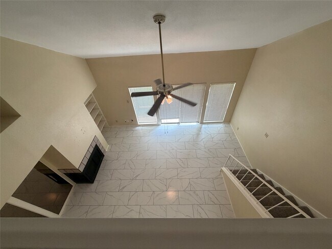 Building Photo - 14777 Wunderlich Dr