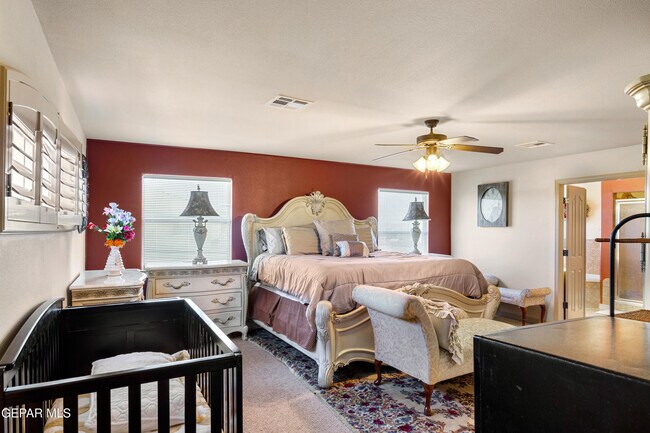 Building Photo - 6032 Valle Espanola Ln