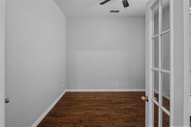 Building Photo - 2830 Cedar Brook Dr